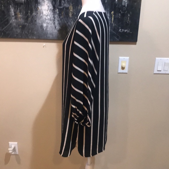 LOFT Black and Tan Striped Dress w/Puffed Side Rounded Hem and Lining-SP - Picture 2 of 7